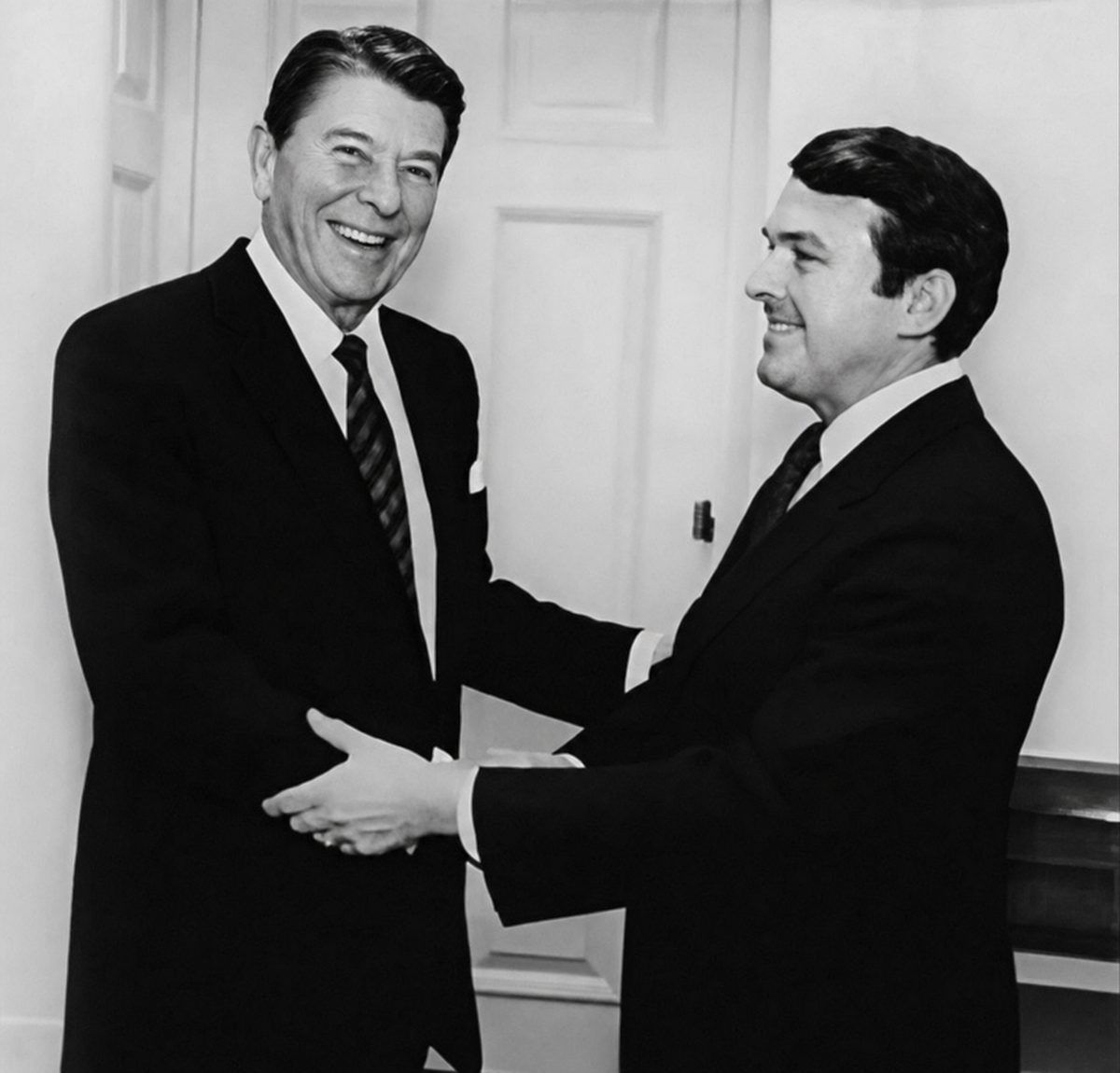 Robert B. Carleson with President Ronald Reagan